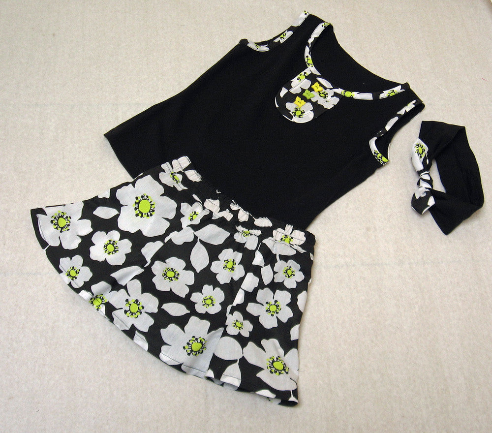 Girls skort/shorts SUZIE SKORT pdf sewing pattern sizes 2 to 14 years, 2 overskirt styles - Felicity Sewing Patterns