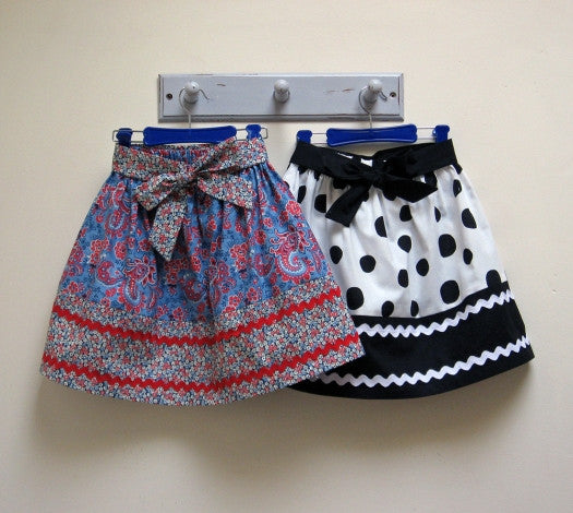 Girls easy skirt sewing pattern, KITTY SKIRT Sizes 2-12 years, includes 2 variations. - Felicity Sewing Patterns